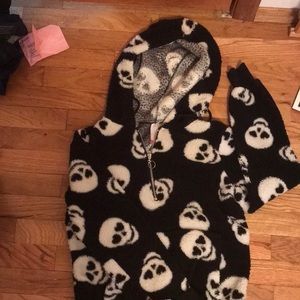 Skull pattern fluffy hoodie